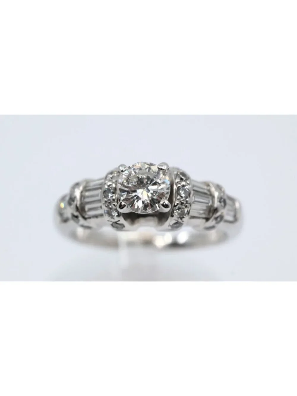 Unique 14K Karat Solid White Gold Ladies Round Diamond Engagement Ring - Size 5